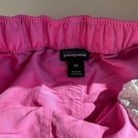 Hailey Bieber Patagonia XS shorts - Picture 3 of 3